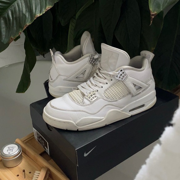 Jordan 4 “Pure Money” (2017 Release) - Picture 4 of 5